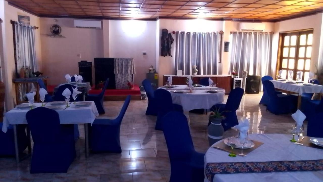 Abomey Events Hotel Екстериор снимка